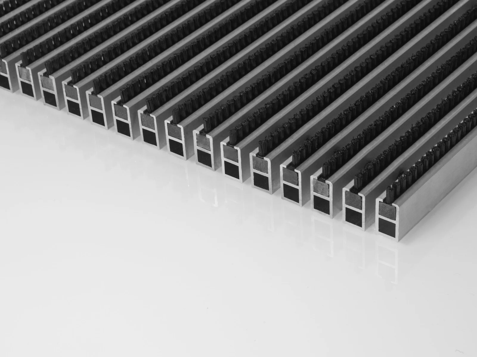 Work Plus Aluminium Eingangsmatte mit Bürstenprofil